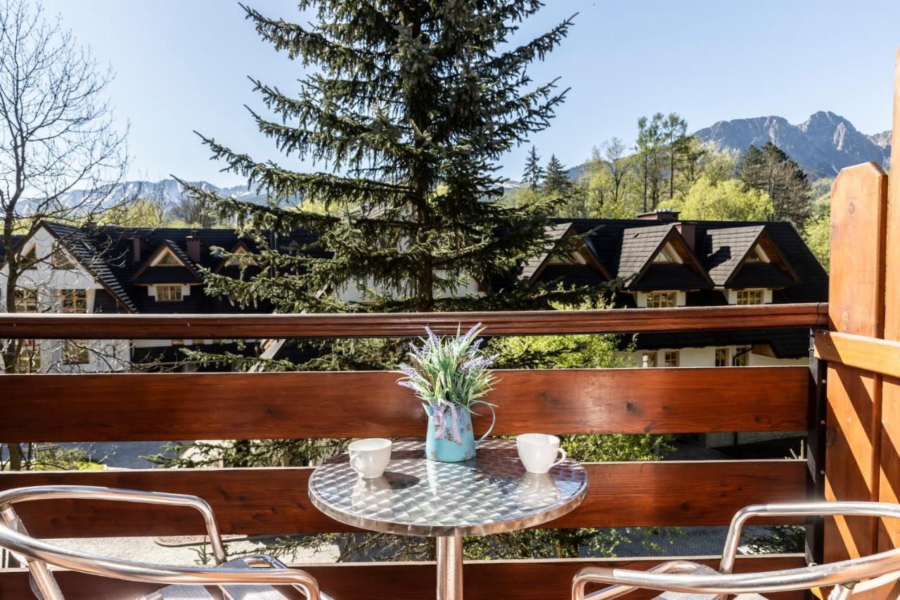 Udanypobyt Apartamenty Kominkowe Zakopane Exterior photo